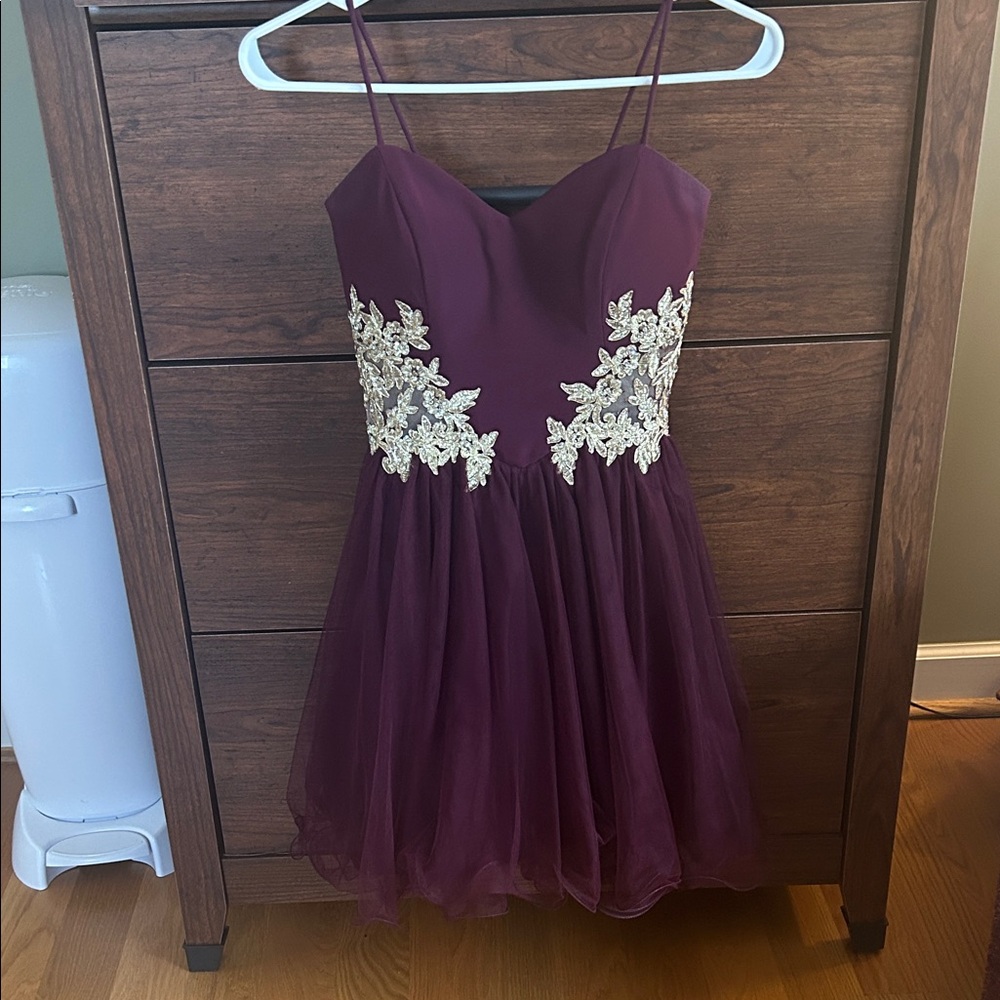 Elegant Burgundy Dress with Gold Lace